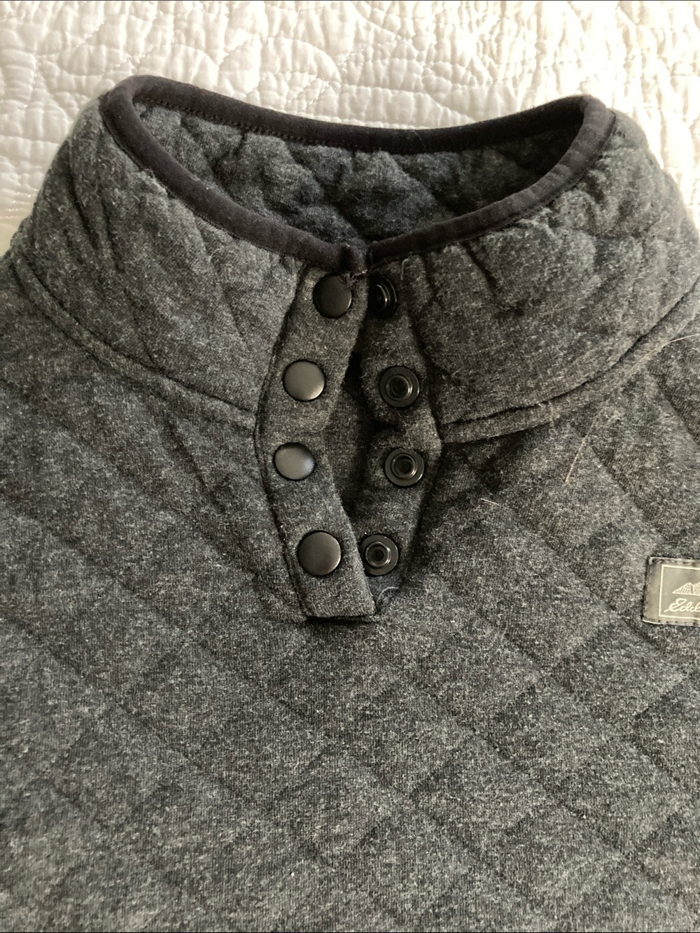 Eddie Bauer Quilted Charcoal Gray Quarter Snap Pullover Large - Picture 11 of 12